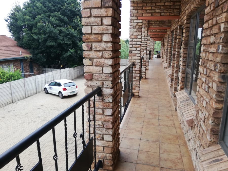 To Let 2 Bedroom Property for Rent in Die Bult North West